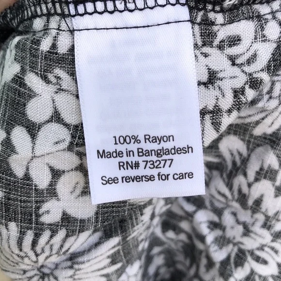 Like new! SONOMA Floral Print Sleeveless Blouse - Picture 4 of 5